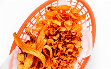 healthy-oven-baked-carrot-chips-so-crispy-live-eat image