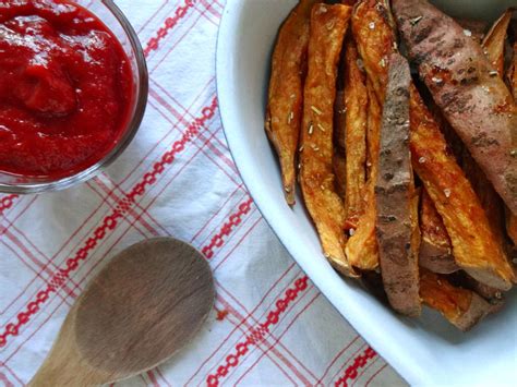 sweet-potato-fries-with-healthy-ketchup-heavenlynn image