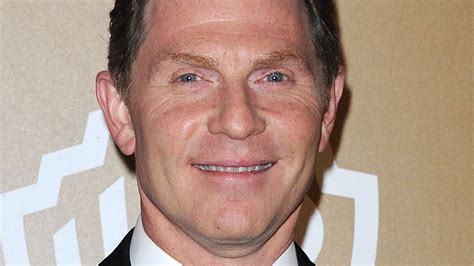 the-canned-tomato-sauce-bobby-flay-cant-stop-using image
