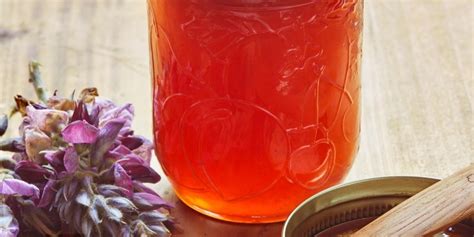 this-kudzu-jelly-recipe-is-the-southern-treat-you-must-try image