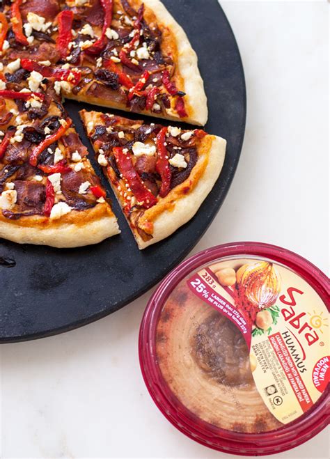 hummus-pizza-with-red-pepper-and-caramelized-onions image