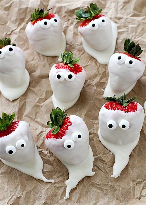chocolate-covered-strawberry-ghosts-yummy image