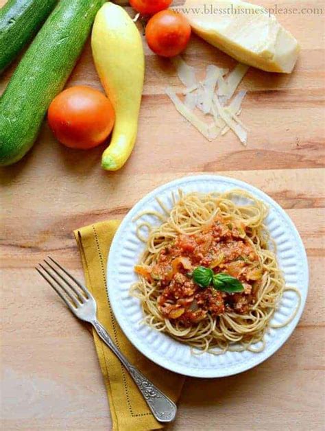 garden-vegetable-pasta-easy-30-minute-healthy image