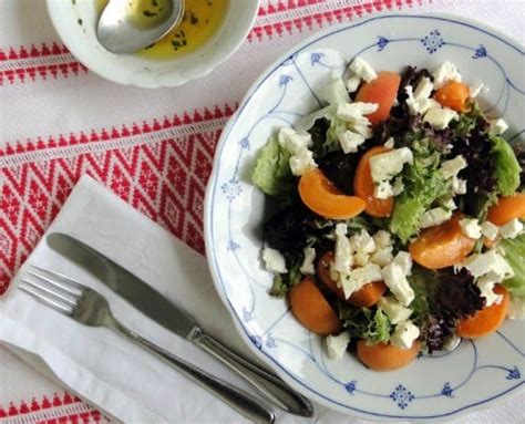 delicious-apricot-and-feta-salad-recipe-honest image