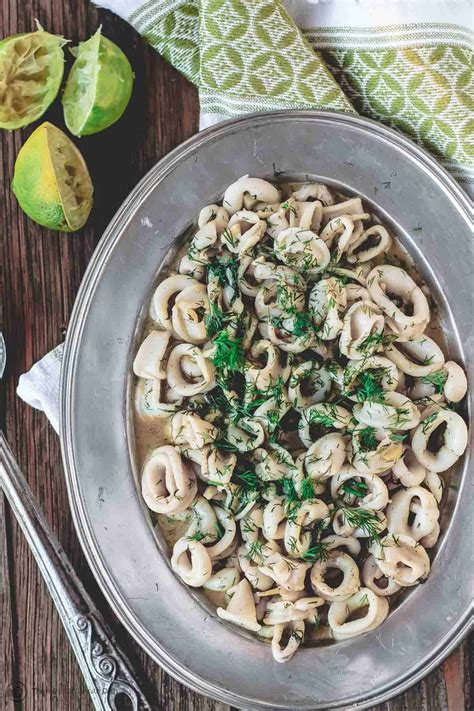 easy-calamari-recipe-with-garlic-lime-sauce-the image