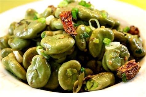 stir-fried-fava-beans-with-szechuan-peppercorns image
