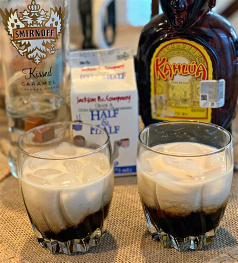 simple-caramel-white-russians-the-cookin-chicks image