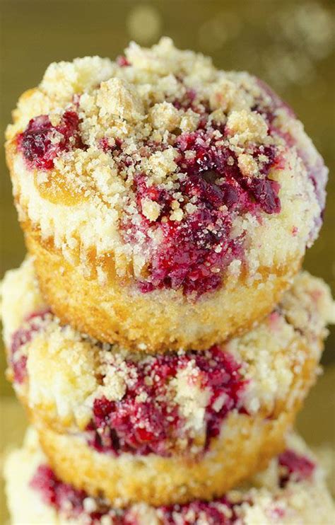 raspberry-streusel-muffins-omg-chocolate-desserts image
