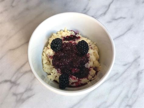 vanilla-rice-pudding-with-blackberry-compote-food image