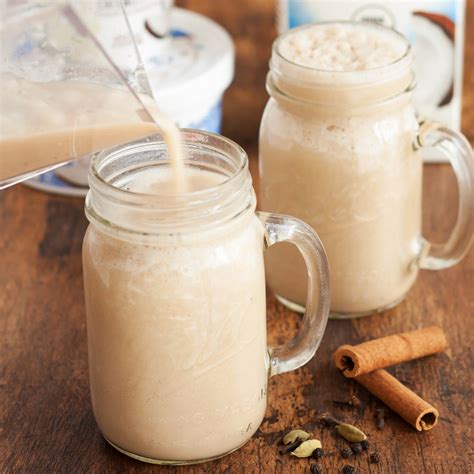 dairy-free-coconut-chai-smoothie-recipe-with image