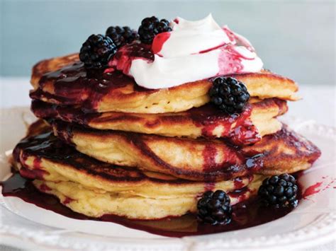oatmeal-yogurt-pancakes-with-blackberry-crush image