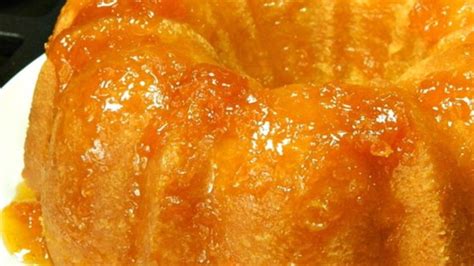 apricot-brandy-and-peach-schnapps-pound-cake-review image