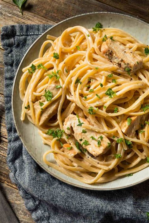 quick-and-easy-chicken-alfredo-for-two-a-spectacled image