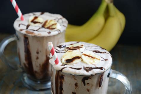 banana-chocolate-milkshake-recipe-low-carb-and image