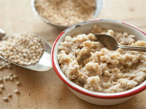 slow-cooker-honey-vanilla-multigrain-hot-cereal image