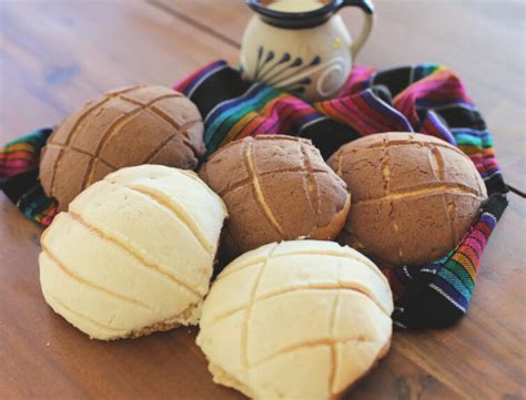 the-best-authentic-mexican-conchas-recipe-my-latina image