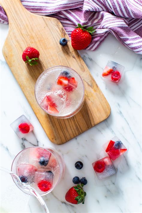 best-triple-berry-sparklers-how-to-make-triple-berry image