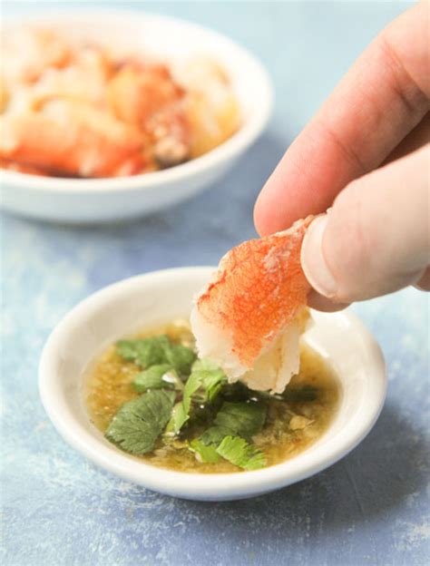 steamed-crab-with-seafood-dipping-sauce-rachel image