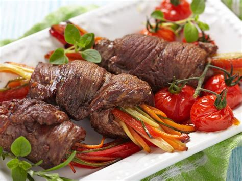 balsamic-glazed-steak-rolls-recipe-and-nutrition-eat image