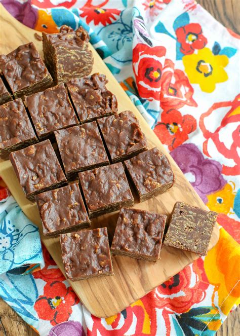 no-bake-chocolate-crunch-bars-barefeet-in-the-kitchen image