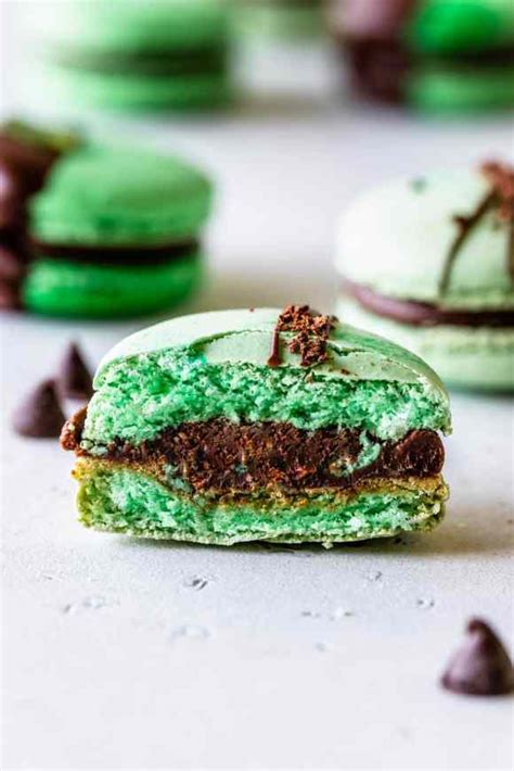 mint-chocolate-macarons-pies-and-tacos image