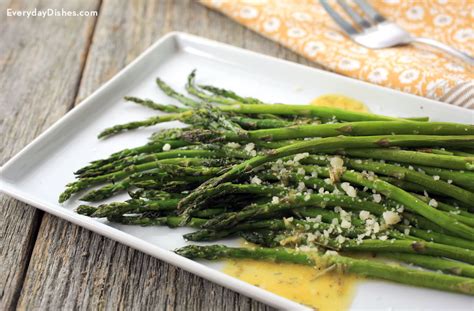 lemon-rosemary-roasted-asparagus image