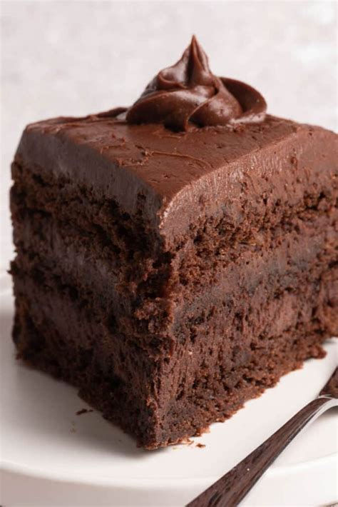 coconut-flour-chocolate-cake-the-big-mans-world image