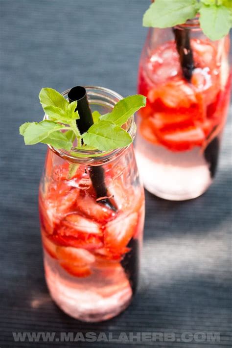 fresh-strawberry-infused-water-diy-fruit-flavored image