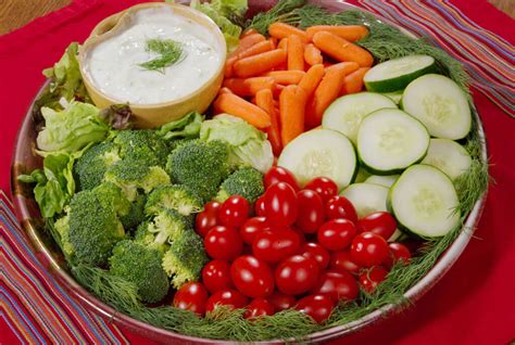 vegetables-that-you-can-use-as-dippers-dip-foods image