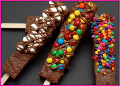 chocolate-dipped-brownies-on-sticks-hugs image