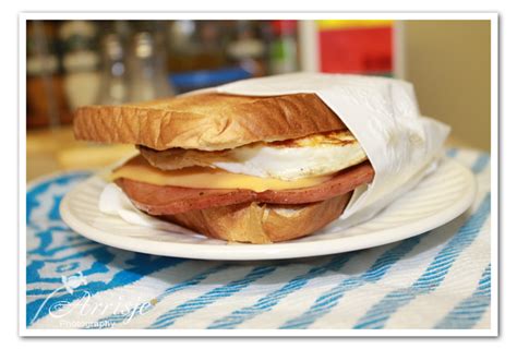 fried-bologna-sandwich-kinfolk-recipes-arrisje image