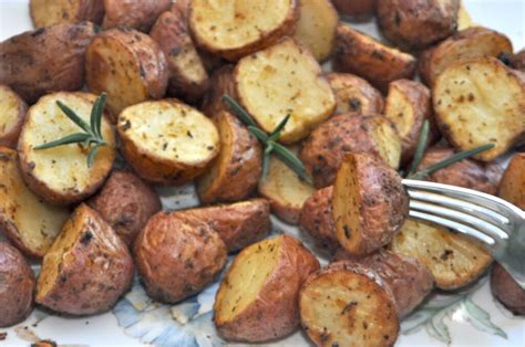 air-fryer-red-skin-potatoes-culinary-shades image