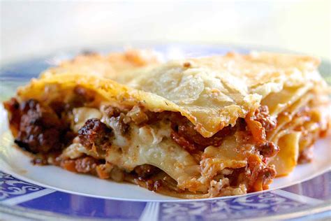 lasagna-bolognese-recipe-simply image