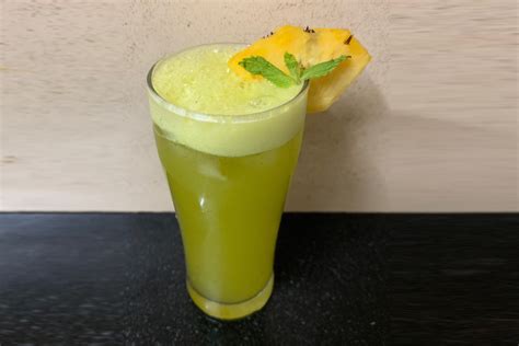 pineapple-mint-juice-tastes-of-malabar image