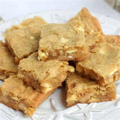 macadamia-nut-blondies-shugary-sweets image
