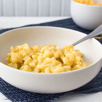 traditional-macaroni-cheese-very-best-baking image