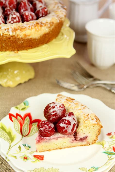 strawberry-cream-cheese-coffee-cake-with-fresh image