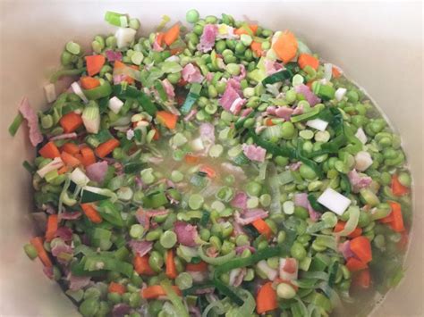 split-pea-soup-recipe-traditional-german-recipe-the image