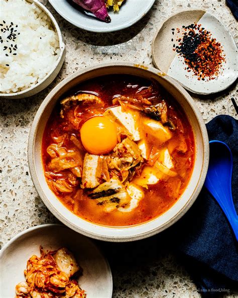 sundubu-jjigaespicy-kimchi-soft-tofu-stew-i-am-a image