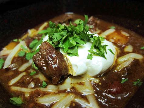 thick-hearty-skirt-steak-chili image