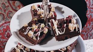 orange-scented-brownies-with-dried-cranberries-bon image