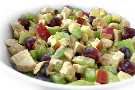 skinny-waldorf-chicken-salad-ww-points-skinny-kitchen image