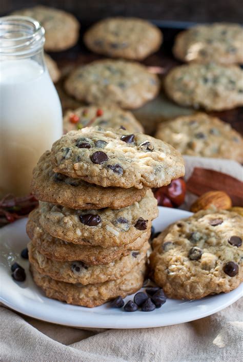 oatmeal-chocolate-almond-cookies-country image
