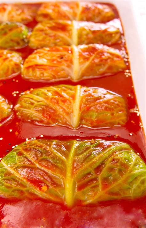 stuffed-cabbage-rolls-with-tomato-juice image