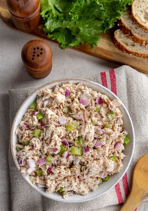 greek-style-tuna-salad-12-tomatoes image