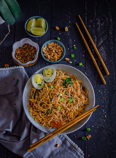 spicy-thai-vegetables-noodles-kitchen-mai image