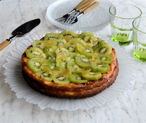 divine-dinner-party-classic-baked-kiwi-and-stem image