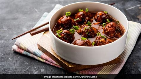 chicken-manchurian-recipe-by-niru-gupta-ndtv-food image