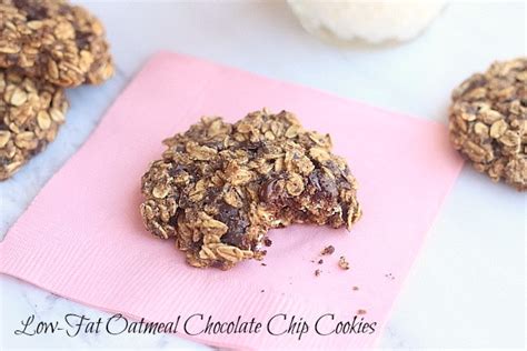 low-fat-oatmeal-chocolate-chip-cookies-oatmeal-with image