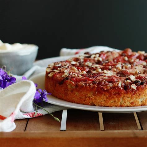best-strawberry-hazelnut-cake-recipe-how-to-make image
